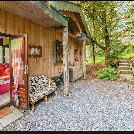 Yourte Mongole Et Cabane Houffalize Buitenkant foto
