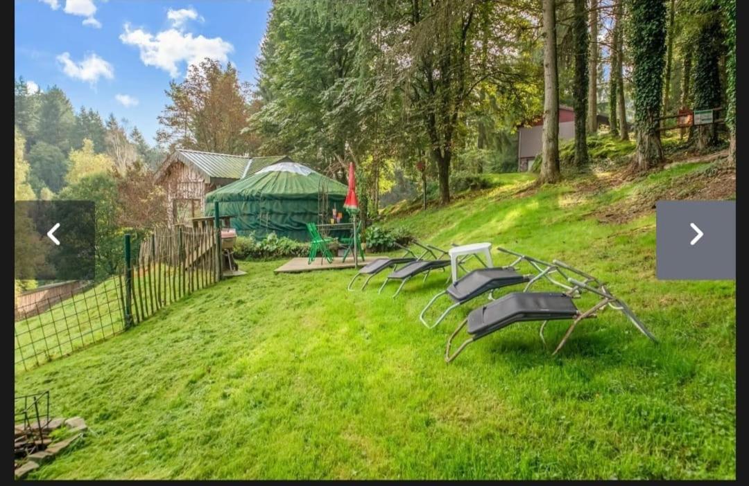 Yourte Mongole Et Cabane Houffalize Buitenkant foto
