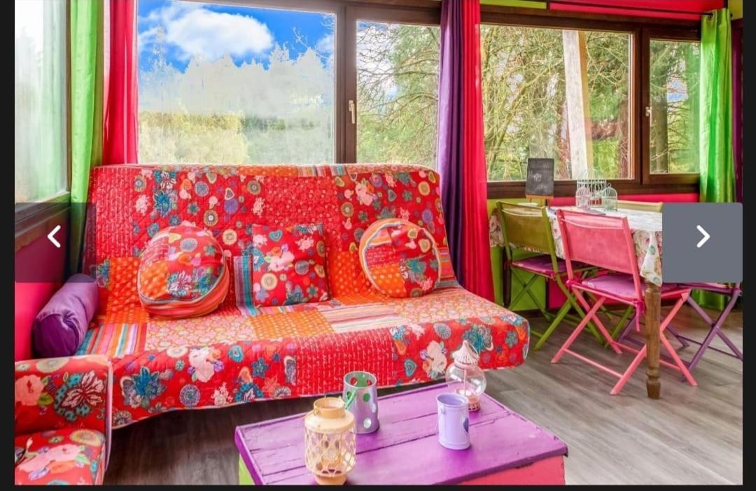 Yourte Mongole Et Cabane Houffalize Buitenkant foto