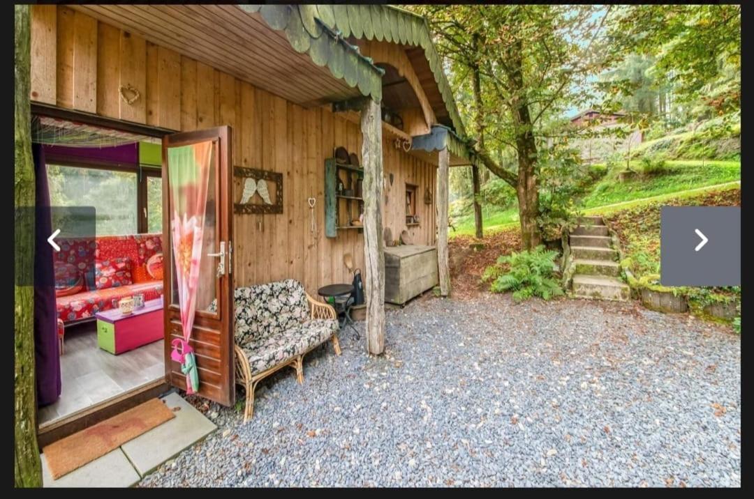 Yourte Mongole Et Cabane Houffalize Buitenkant foto